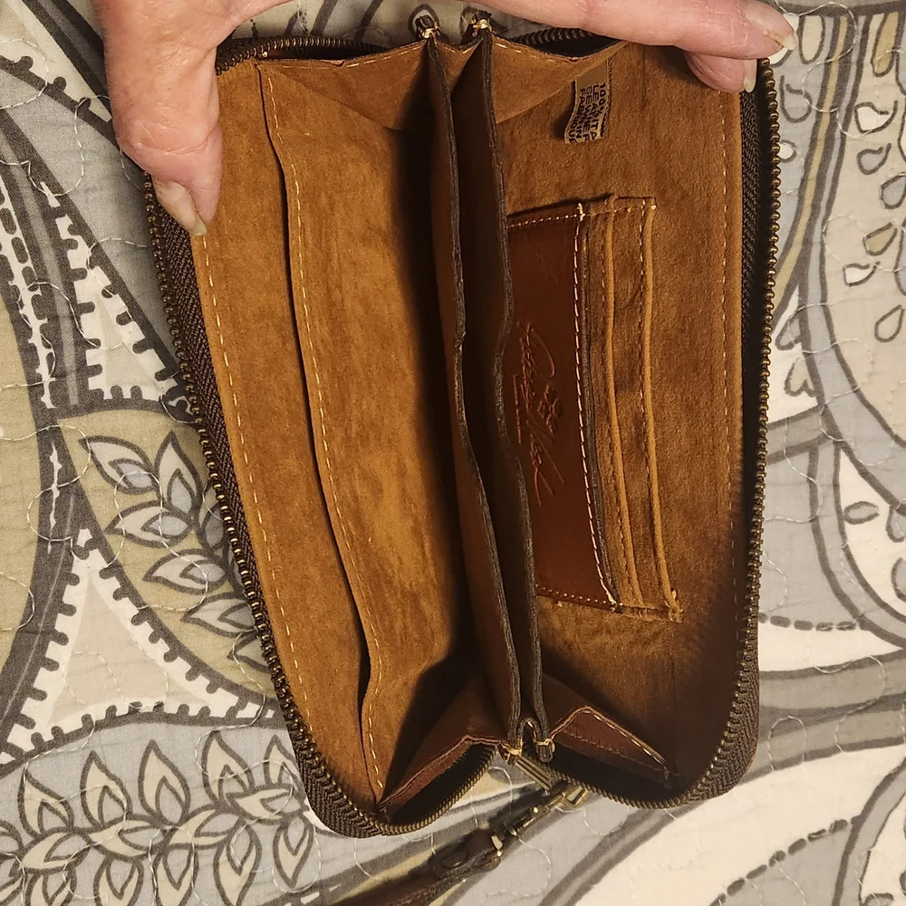 Patricia Nash Brown Graphic Wristlet Wallet - Picture 6 of 8